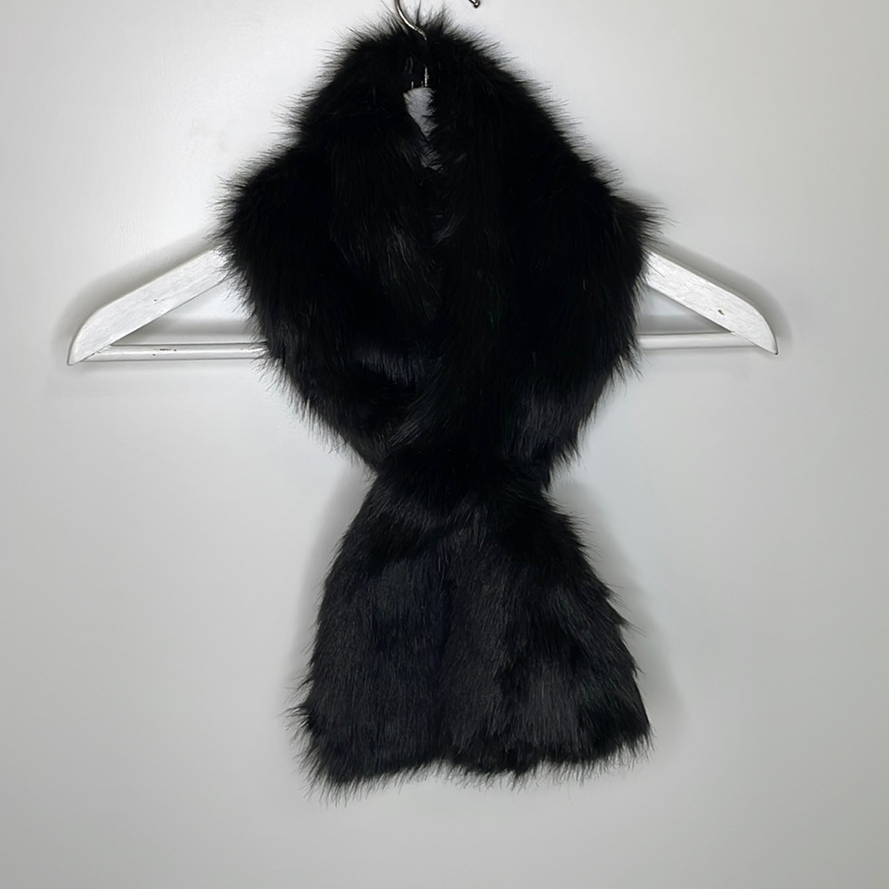 Faux Fur Neck Wrap Black One Size